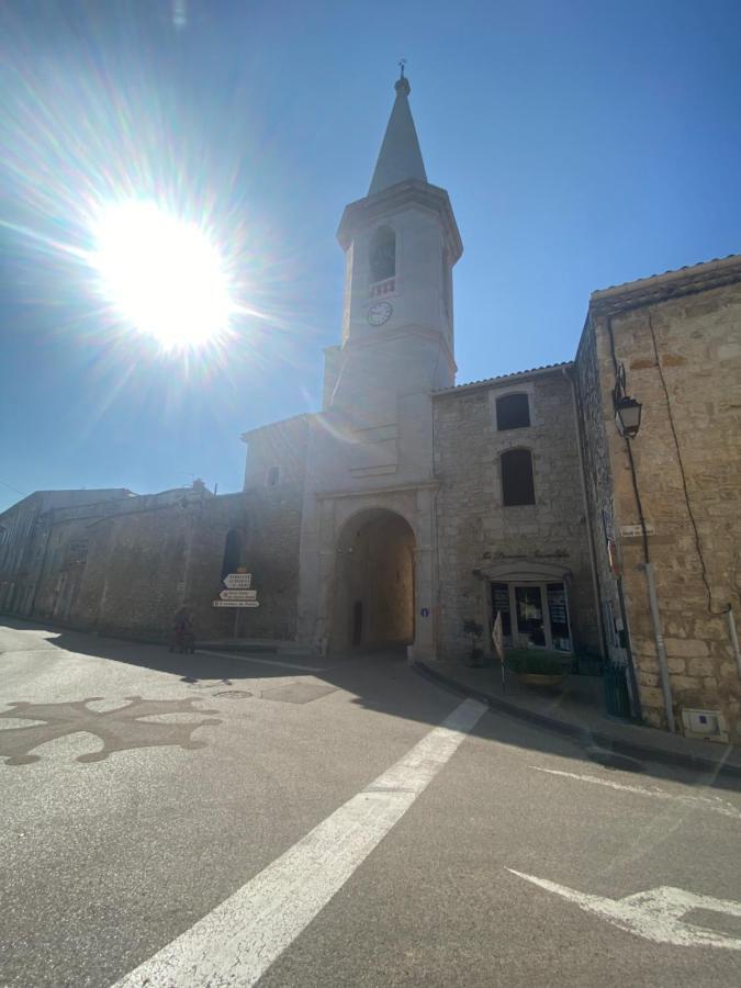 Le Studio En Provence Saint Didier  Exterior foto